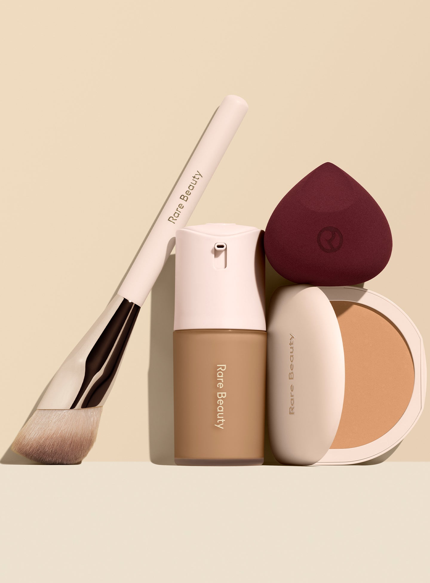 Soft Touch Makeup Blending Sponge by Rare Beauty