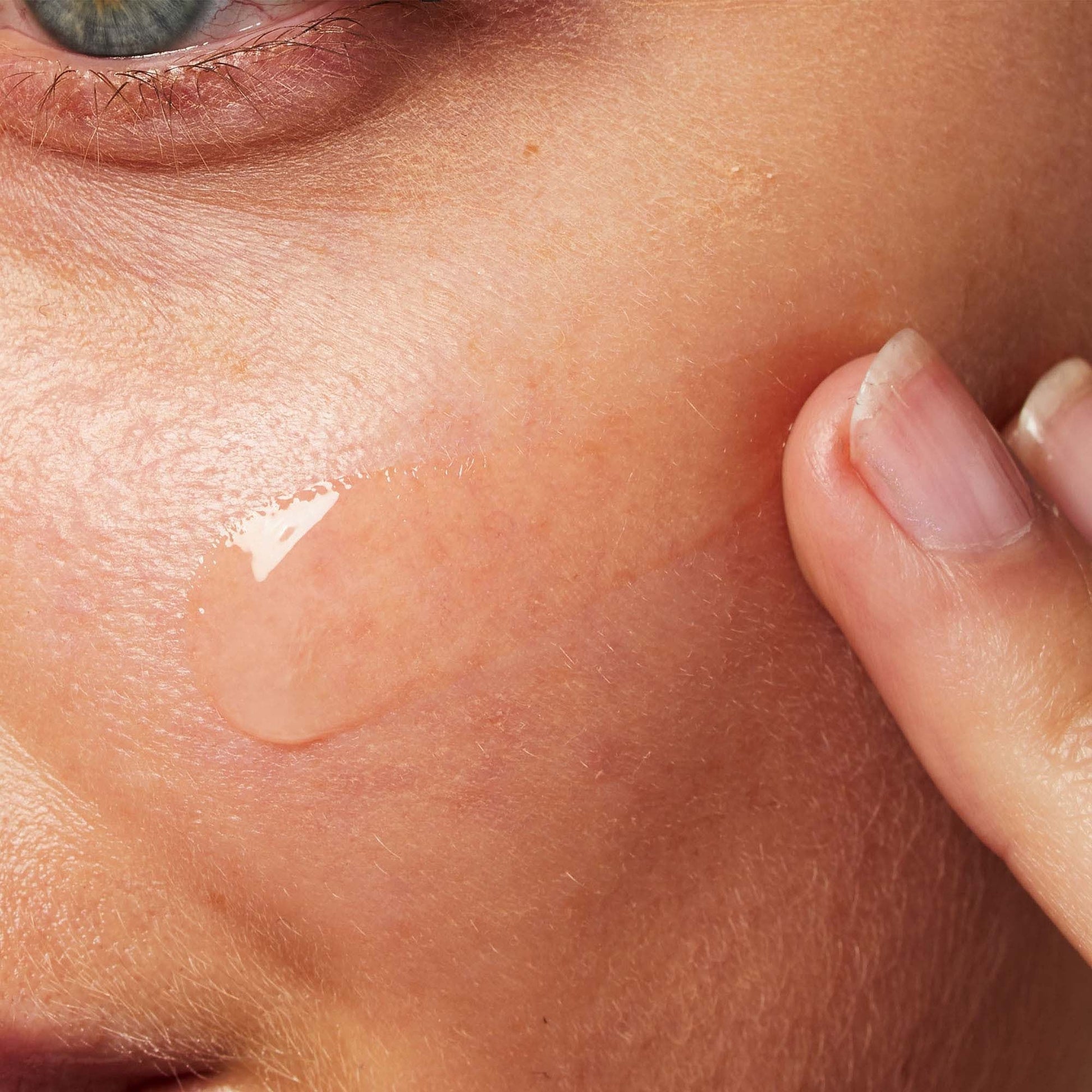 Resurfacing Retinol Serum with Ceramides & Niacinamide 30ml