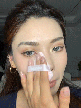 Hydro-Touch Refreshing Setting Powder by Sheglam