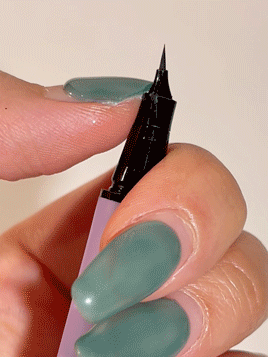 Pro-Flex Angled Eyeliner by Sheglam