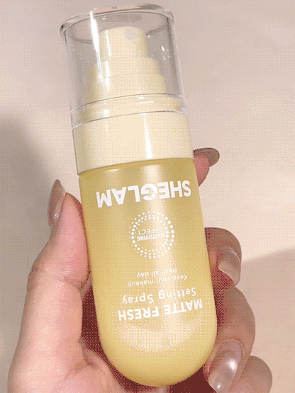 Matte Fresh Setting Spray by Sheglam