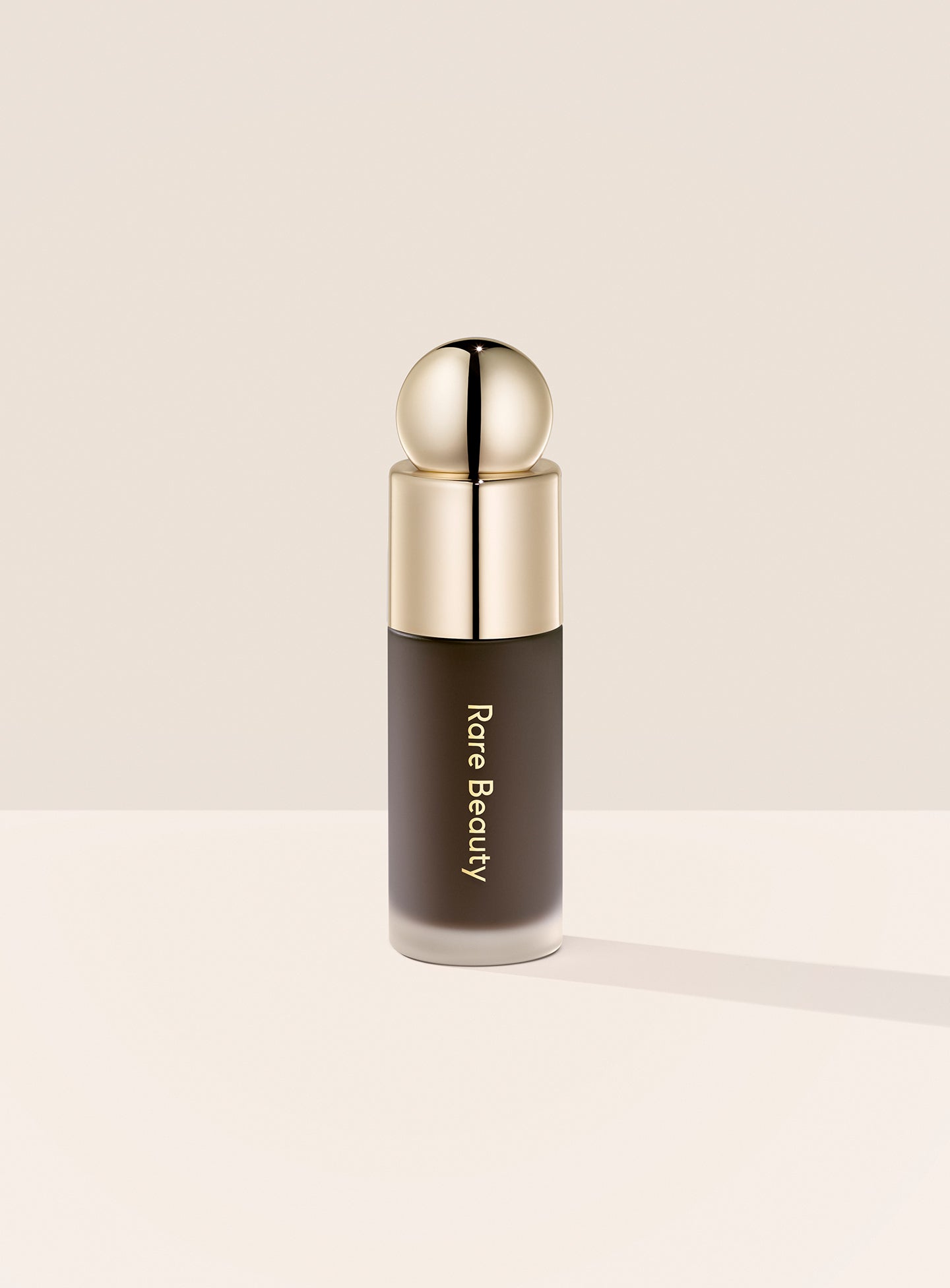 Soft Pinch Liquid Contour by Rare Beauty