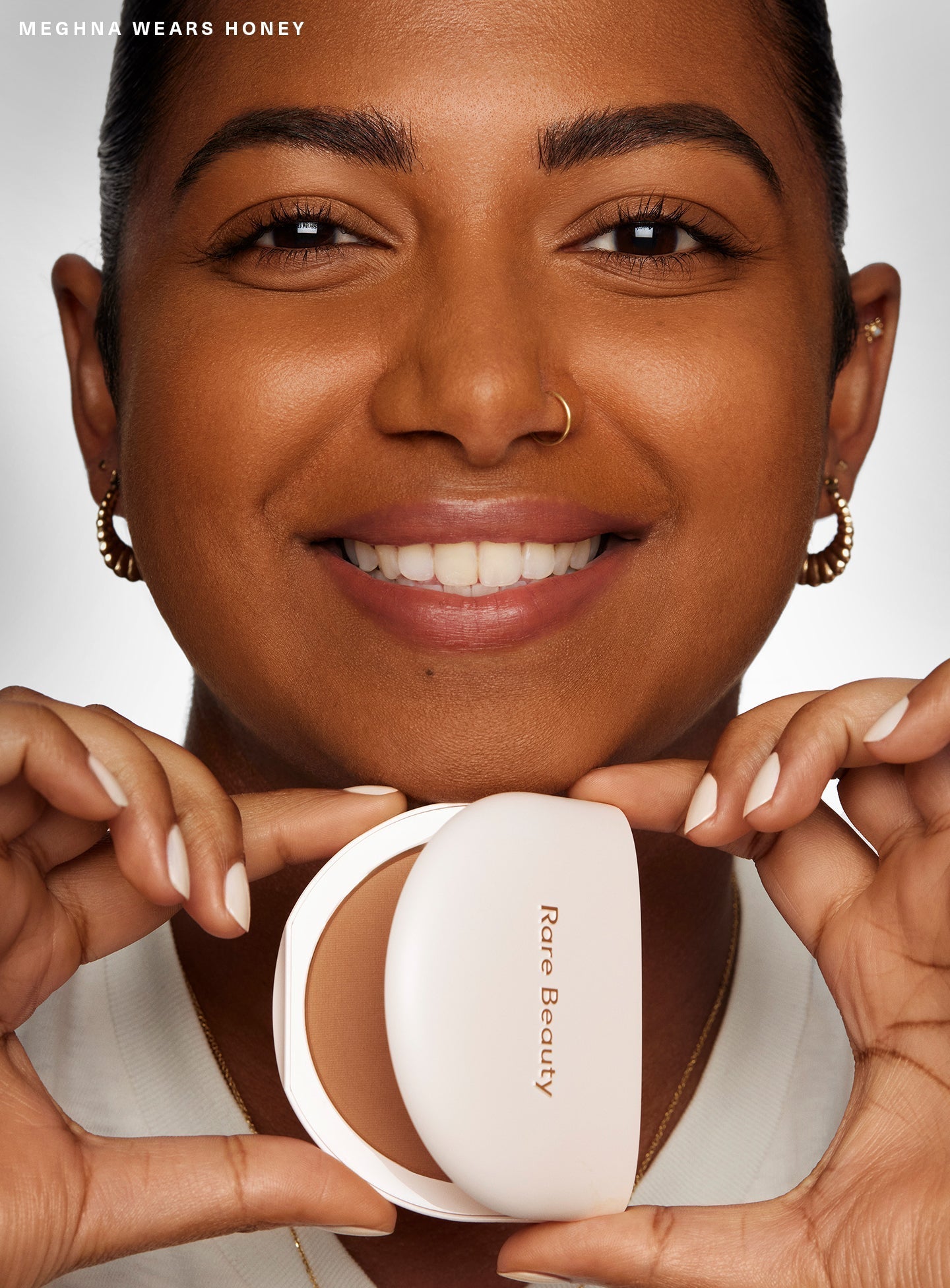 True to Myself Tinted Pressed Finishing Powder by Rare Beauty