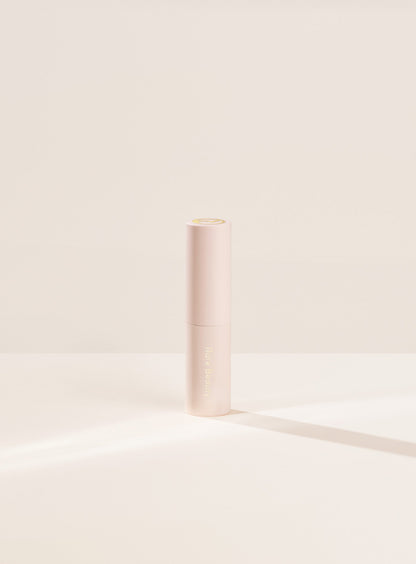 Perfect Strokes Universal Volumizing Mascara Mini by Rare Beauty