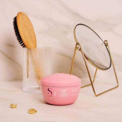 Moisture Nutritive Hair Mask For Dry Hair by Alfaparf
