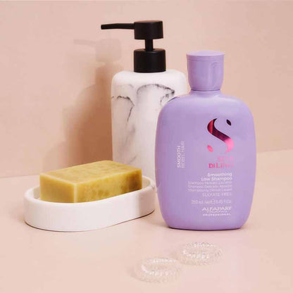 Semi Di Lino Smooth Smoothing Low Shampoo For Frizzy Hair by Alfaparf