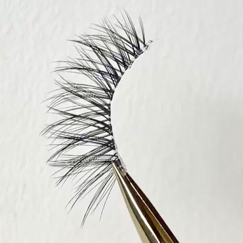 Allure Natural Eyelashes